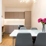 شقة Artius Centre