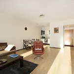 Artius Centre شقة *